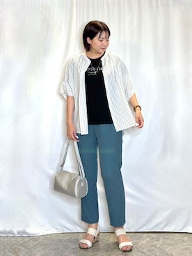 「SHOO・LA・RUE（シューラルー）のアイテム（サンダル）」を使った、ネリさん（レディース・162cm）の夏コーディネート
