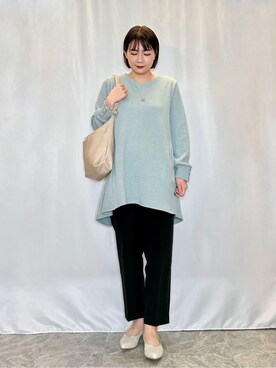 「アイテム（チュニック、グリーン系）」を使った、ネリさん（レディース・162cm）の冬コーディネート