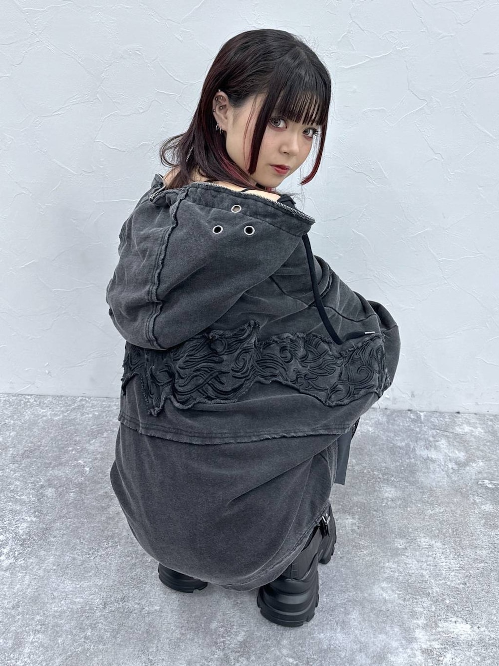 「個性派、きれいめ、カジュアル」｜「HAREのベルトデザインローファー(HARE)（ローファー、ブラック系）」を使った、Ayumiさん（骨格ナチュラル・レディース・158cm）の秋コーディネートの1枚目の写真