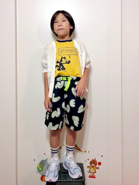 「THE FELiX（フェリクス）の【別注】FELIX プリント半袖Tシャツ（Tシャツ/カットソー、イエロー系）」を使った、なな✿こうさん（キッズ・128cm）の夏コーディネート
