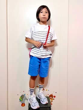 「NIKE（ナイキ）のNIKE ナイキ 17-22V5 RNR (PS) V5 RNR E PS KHQ6412 400AURA/MNPRTL（スニーカー、パープル系）」を使った、なな✿こうさん（キッズ・128cm）の夏コーディネート