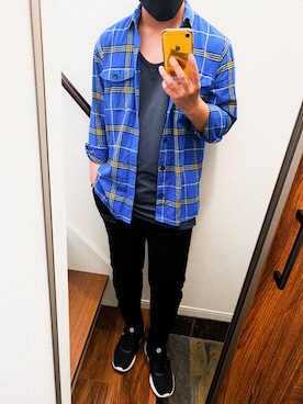 「チェックシャツ」｜「アイテム（タンクトップ）」を使った、Tomo.twさん（メンズ・172cm・20代）の夏コーディネート