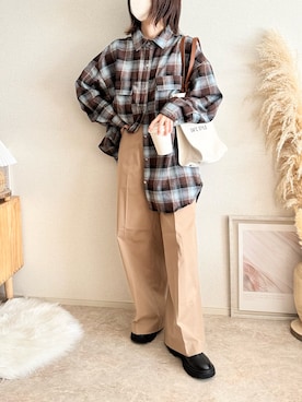 「アイテム（チノパンツ）」を使った、TOMOさん（レディース・154cm）の夏コーディネート