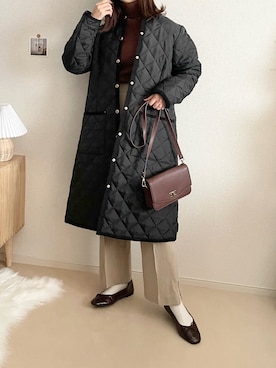 「MACKINTOSH PHILOSOPHY（ﾏｯｷﾝﾄｯｼｭ ﾌｨﾛｿﾌｨｰ）のアイテム（ノーカラーコート）」を使った、TOMOさん（レディース・154cm）の秋コーディネート