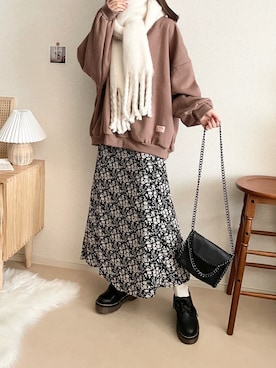 「Java（ジャバ）のアイテム」を使った、TOMOさん（レディース・154cm）の秋コーディネート