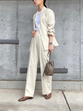 「Alite cloth（アリーテクロス）のアイテム」を使った、K A R E Nさん（レディース・167cm）の秋コーディネート