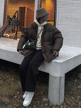 「AKTE（アクテ）のアイテム（帽子）」を使った、K A R E Nさん（レディース・167cm）の冬コーディネート