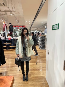 「JEANASIS（ジーナシス）のアイテム（サロペット/オーバーオール）」を使った、RUIさん（レディース・165cm）の秋コーディネート