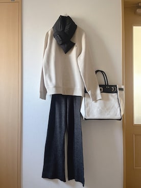 「OMNES（オムネス）のアイテム（バッグ）」を使った、teey+さん（レディース・155cm）の冬コーディネート