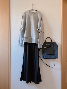 「NANO universe（ナノユニバース）のアイテム（スウェット）」を使った、teey+さん（レディース・155cm）の秋コーディネート