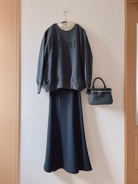 「Discoat」｜「アイテム（スウェット）」を使った、teey+さん（レディース・155cm）の春コーディネート