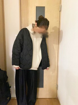 「URBAN RESEARCH（アーバンリサーチ）のアイテム（ジャケット/アウター、ブラック系）」を使った、aayymmさん（レディース・166cm）の冬コーディネート