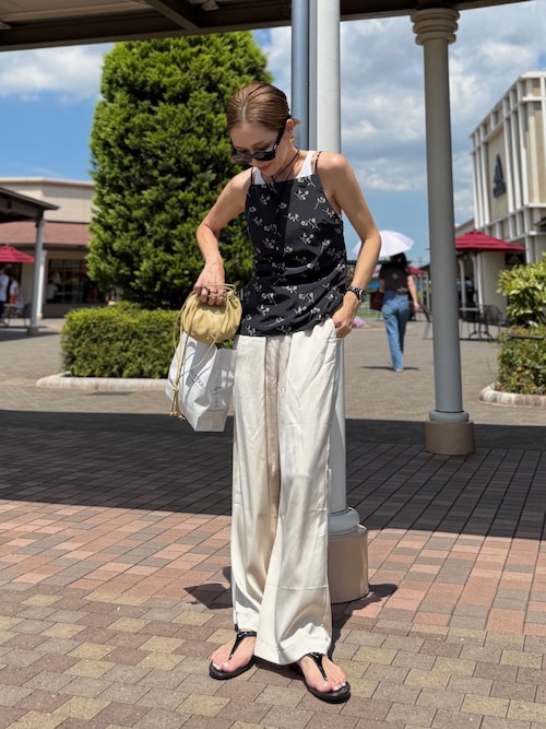 anuke（アンヌーク） tシャツ Flower Jacquard Tops レディース