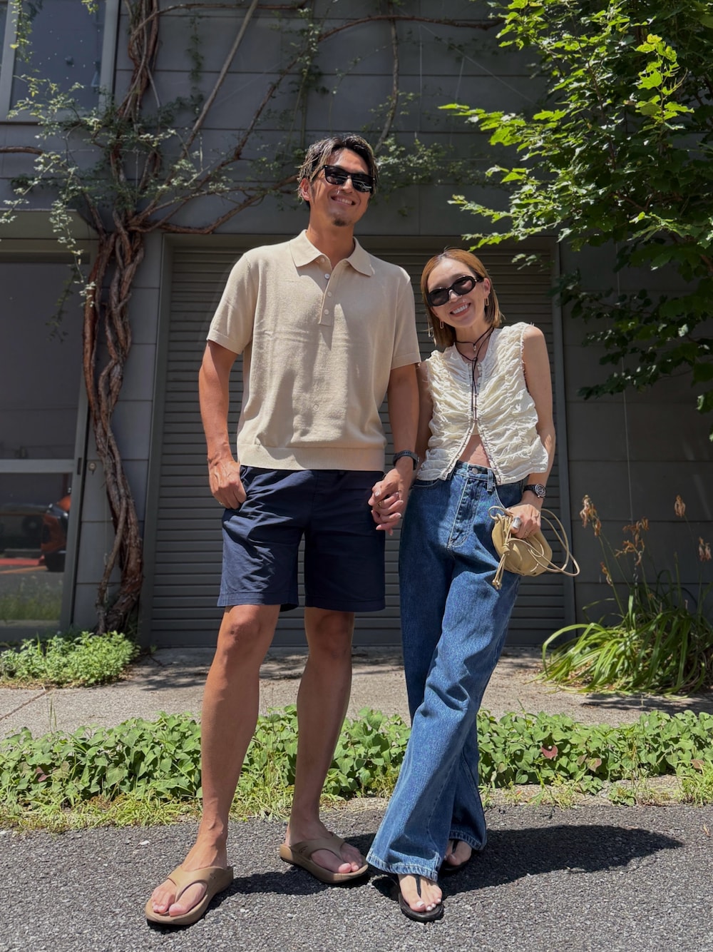 PRADAのサンダルを使った人気ファッションコーディネート
