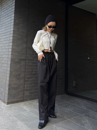 「PRADA(プラダ)の【PRADA/プラダ】スクエア サングラス PR26ZSF 16K08Z(サングラス)」を使った、Oo.hiro.oOさん(レディース・159cm)の秋コーディネート
