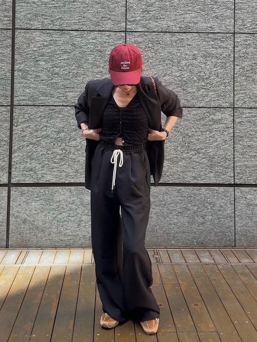 「BAMBI WATER（バンビウォーター）の【特許取得】《カップ付き》360°きれい見え 1枚でお出かけできる クロップドキャミソール ブラトップ チラ見えしないカップ付きキャミ（キャミソール）」を使った、Oo.hiro.oOさん（レディース・159cm）の春コーディネート