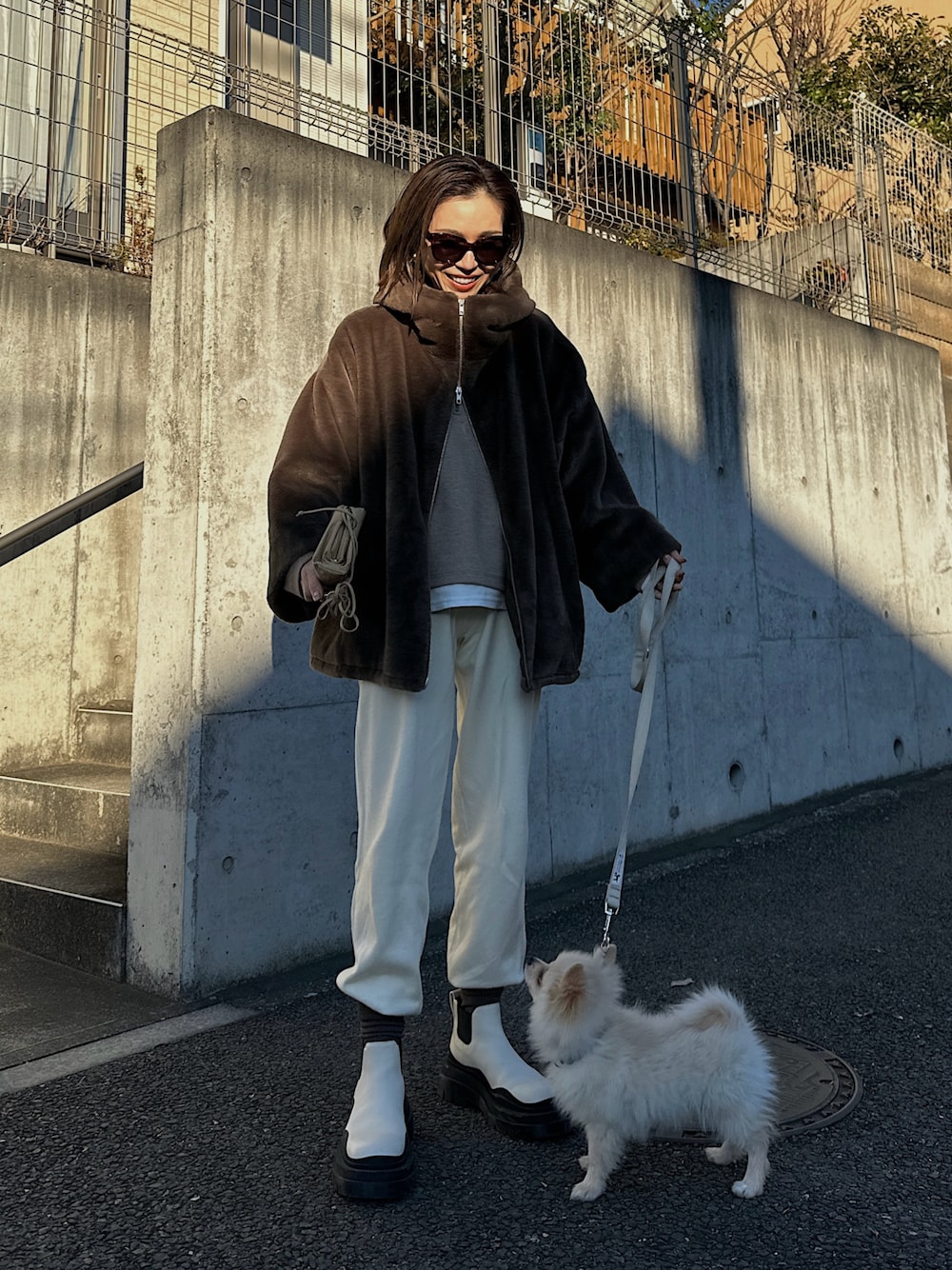 BOTTEGA VENETAのブーツ（ホワイト系）を使った人気ファッション