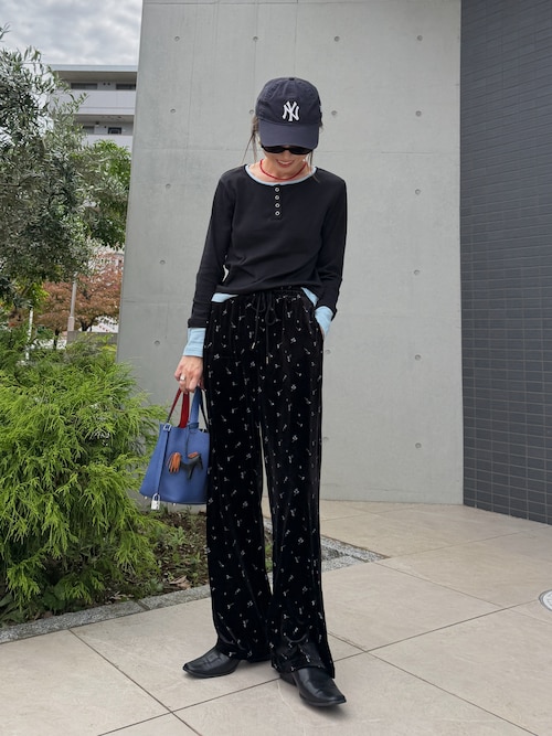 「Honeys(ハニーズ)の配色ヘンリートップス(Tシャツ/カットソー)」を使った、Oo.hiro.oOさん(レディース・159cm)の秋コーディネート