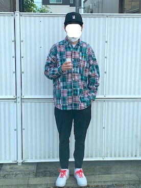 「KANGOL（カンゴール）のアイテム（シャツ/ブラウス）」を使った、マドンさんさん（メンズ・175cm）の春コーディネート