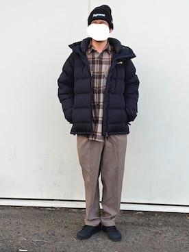 「アイテム（スニーカー）」を使った、マドンさんさん（メンズ・175cm）の冬コーディネート