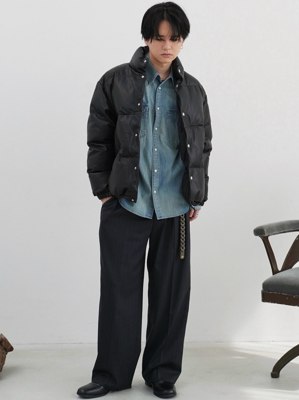 LIDNM（リドム）の「Wool Chalk Stripe Slacks（スラックス）」 - WEAR