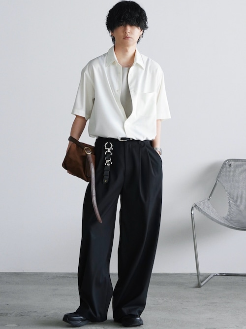 「WYM LIDNM（ウィム バイ リドム）のCOOL TOUCH MICRO SPAN H/S SHIRT（シャツ/ブラウス）」を使った、げんじさん（メンズ・175cm）の春コーディネート
