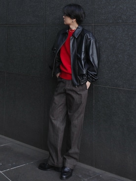 「レッド」｜「アイテム（フレグランス）」を使った、げんじさん（メンズ・175cm）の冬コーディネート