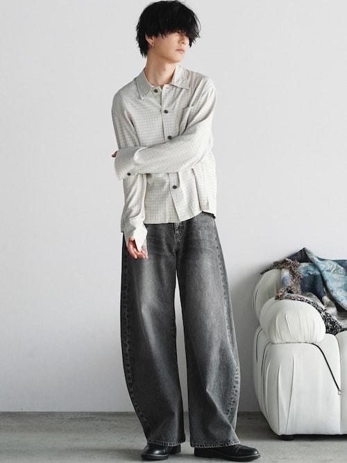 「WYM LIDNM（ウィム バイ リドム）のRAYON JACQUARD CROPPED SHIRT（シャツ/ブラウス）」を使った、げんじさん（メンズ・175cm）の春コーディネート