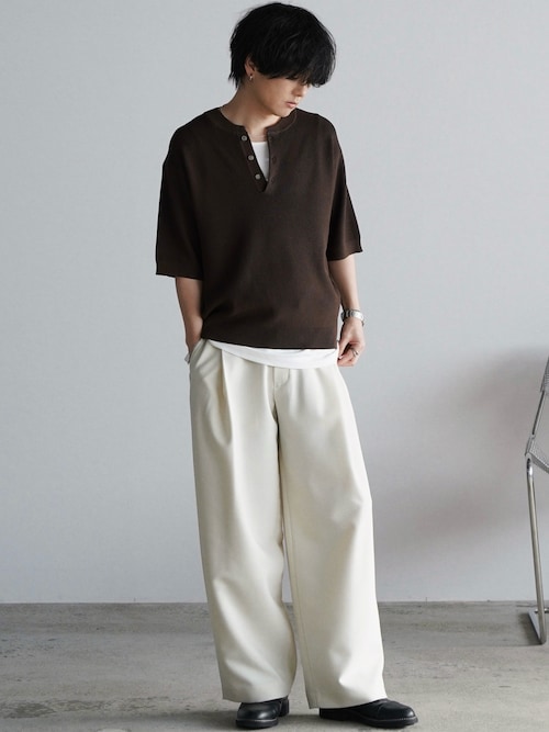 「WYM LIDNM(ウィム バイ リドム)のAZE H/S KNIT HENLEY(ニット/セーター)」を使った、げんじさん(メンズ・175cm)の春コーディネート