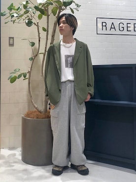 「RAGEBLUE（レイジブルー）のアイテム（パンツ）」を使った、覇都さん（メンズ・162cm）の秋コーディネート