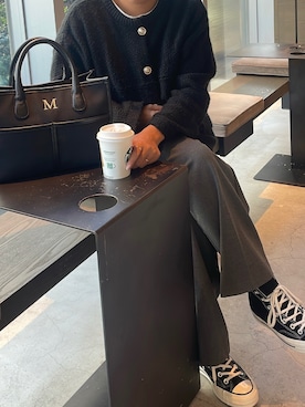 「チャックテイラー」｜「アイテム（スラックス）」を使った、meさん（レディース・153cm）の秋コーディネート