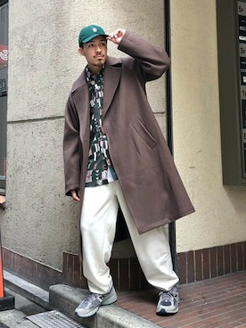 「BEAMS」｜「アイテム（トレンチコート）」を使った、BEAMS HEART MENさん（メンズ・176cm）の秋コーディネート