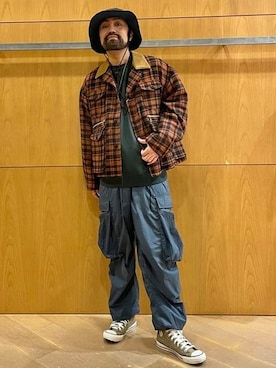「BEAMS PLUS（ビームスプラス）のアイテム（ジャケット/アウター）」を使った、BEAMS HEART MENさん（メンズ・175cm）の秋コーディネート
