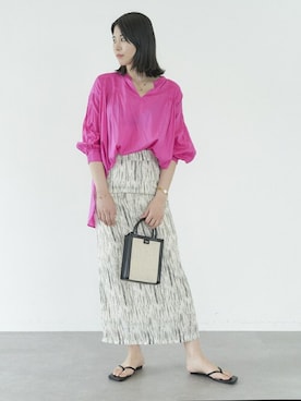 「koe（コエ）のアイテム」を使った、koe_officialさん（レディース・160cm）の夏コーディネート