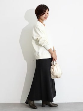 「koe（コエ）のヴィンテージライクジェンダーレス裏起毛トレーナー（スウェット）」を使った、koe_officialさん（レディース・160cm）の秋コーディネート