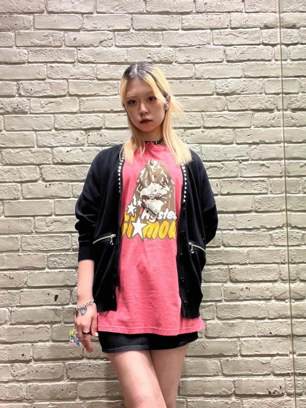 【美品】ヒステリックグラマー　ライターケース　ネックレス HYSTERIC GLAMOUR（ヒステリックグラマー）の「CREAMY LOGO