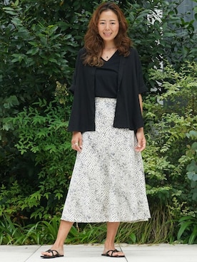 「ミディスカート」｜BANANAREPUBLICさん（レディース・165cm）の夏コーディネート