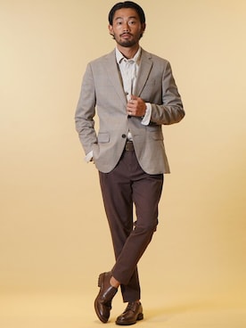 「ブラウンパンツ」｜「アイテム（スーツジャケット）」を使った、BANANAREPUBLICさん（メンズ・171cm）の秋コーディネート