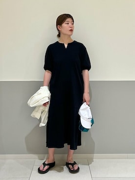 「トートバック」｜「アイテム（その他アウター）」を使った、滝田さん（レディース・164cm）の夏コーディネート