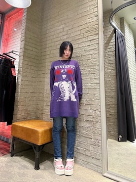 「HYSTERIC GLAMOUR（ヒステリックグラマー）のSNAKE LOOP スキニーデニムパンツ（デニムパンツ、ブルー系）」を使った、YUIKAさん（レディース・158cm）の夏コーディネート