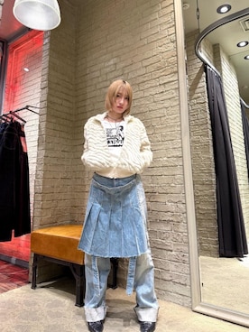 「ロック」｜「アイテム（トップス）」を使った、YUIKAさん（レディース・159cm）の秋コーディネート