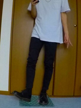 「部屋撮り」｜「アイテム（アクセサリー）」を使った、まっちー☻さん（メンズ・168cm）の夏コーディネート