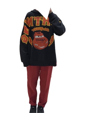 「disney」｜黒毛ちゃんさん（レディース・155cm）の秋コーディネート