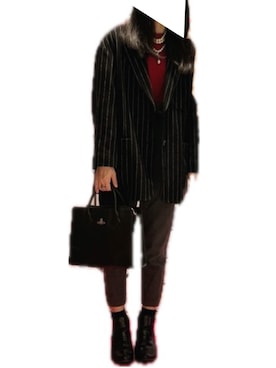 「アイテム（ピアス（両耳用））」を使った、黒毛ちゃんさん（レディース・155cm）の秋コーディネート