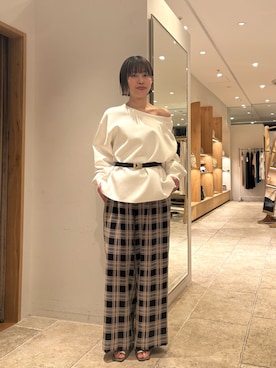 「GALLARDAGALANTE（ガリャルダガランテ）の【大人のスウェット】ボートネックスウェット（Tシャツ/カットソー、ホワイト系）」を使った、sayoさん（レディース・162cm）の春コーディネート