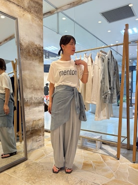 「GALLARDAGALANTE（ガリャルダガランテ）のダブルタックカーブスラックス（その他パンツ、グレー系）」を使った、sayoさん（レディース・162cm）の春コーディネート