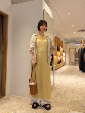 「GALLARDAGALANTE（ガリャルダガランテ）のラメニットドレス（ワンピース、ゴールド系）」を使った、sayoさん（レディース・162cm）の春コーディネート