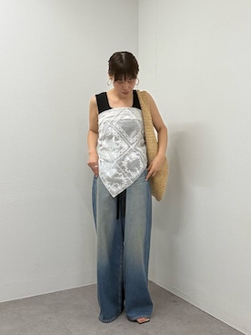 「GALLARDAGALANTE（ガリャルダガランテ）の【PEAS】レザーベルト付ソフトデニム2（デニムパンツ、ブルー系）」を使った、sayoさん（レディース・162cm）の夏コーディネート