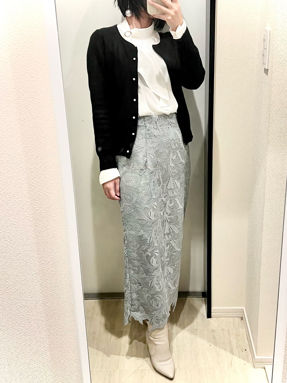 新品　TONAL ハイネックアシメボウタイブラウス ¥14,300 新品 TONAL ハイネックアシメボウタイブラウス ¥14,300の通販 by