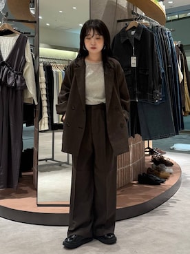 「アイテム（テーラードジャケット）」を使った、めめさん（レディース・151cm・20代）の秋コーディネート